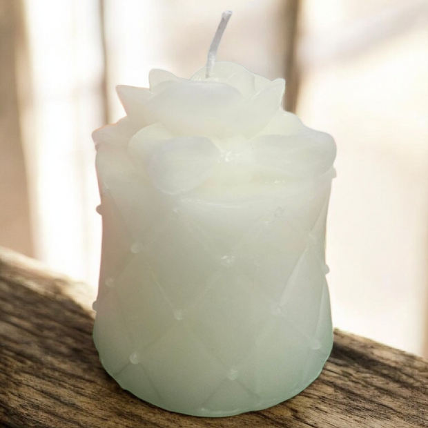 Floral delight candle