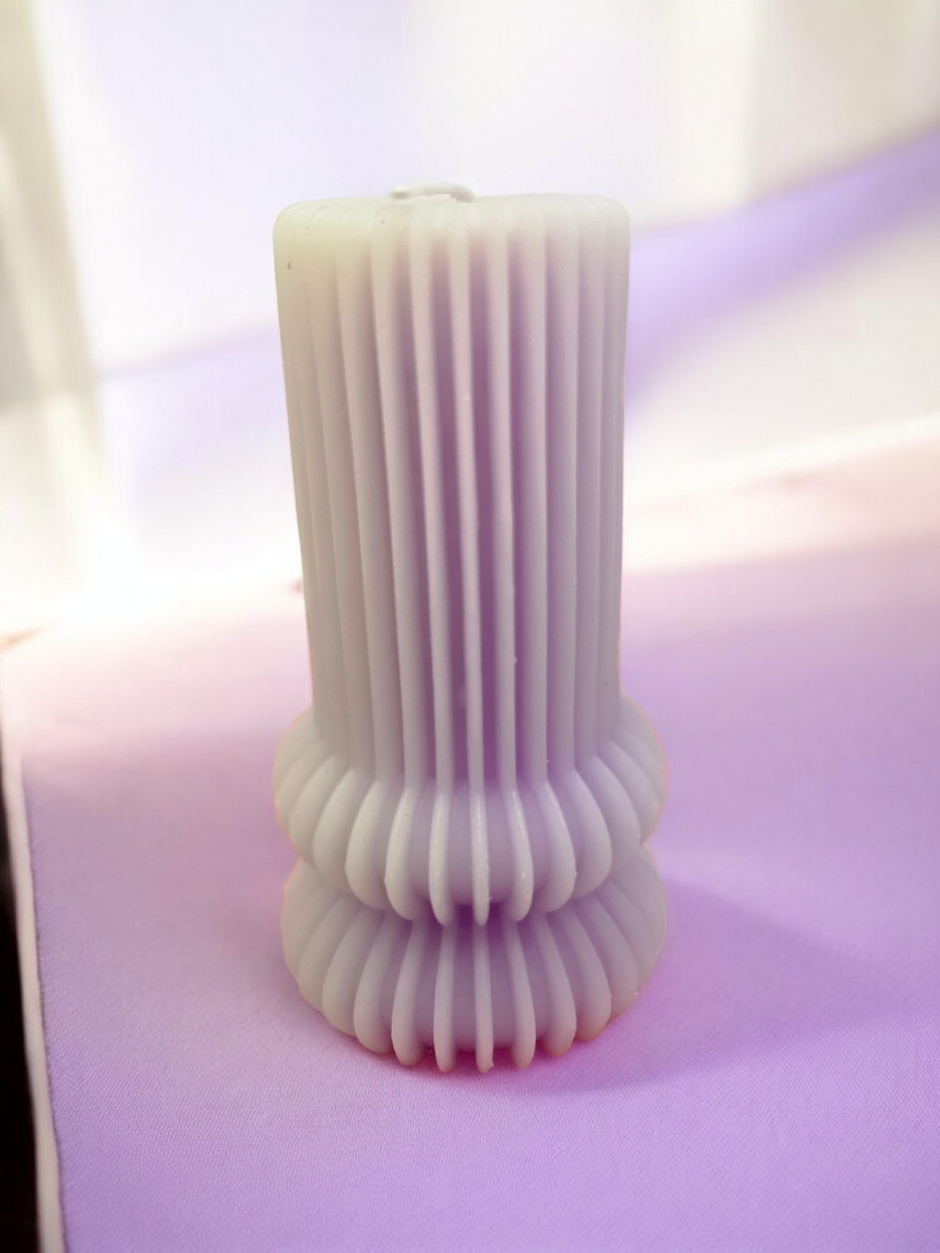 Ribbed Elegance Candle