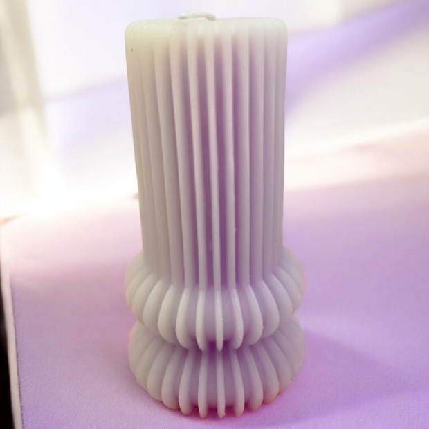 Ribbed Elegance Candle